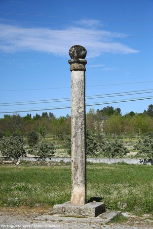 Pelourinho de Silvã de Cima - Portugal (34727277282).jpg