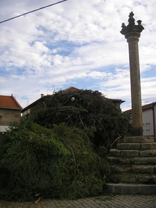 Pelourinho de Valelhas.jpg