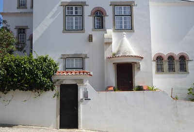 Plano de pormenor da fachada principal e da entrada.jpg