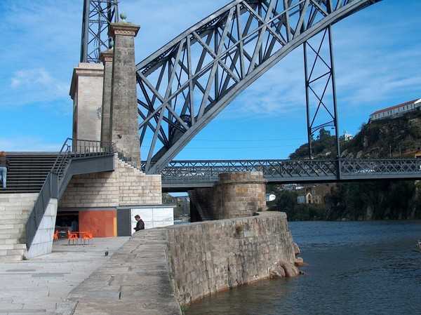 Porto - Ponte Pênsi1566.jpg