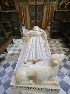 Túmulo de D. João das Regras