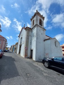 Torre sineira da Igreja de Nossa Senhora da Conceição (ou antiga Ermida de São Sebastião das Arieiras).jpg
