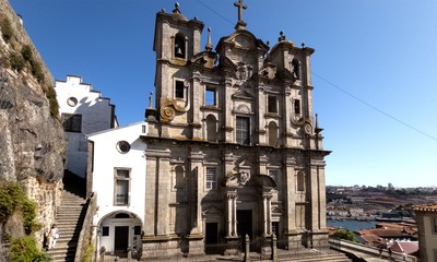 Igreja e Convento dos Grilos