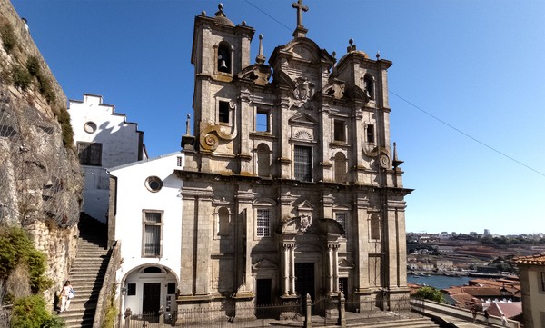 Igreja e Convento dos Grilos