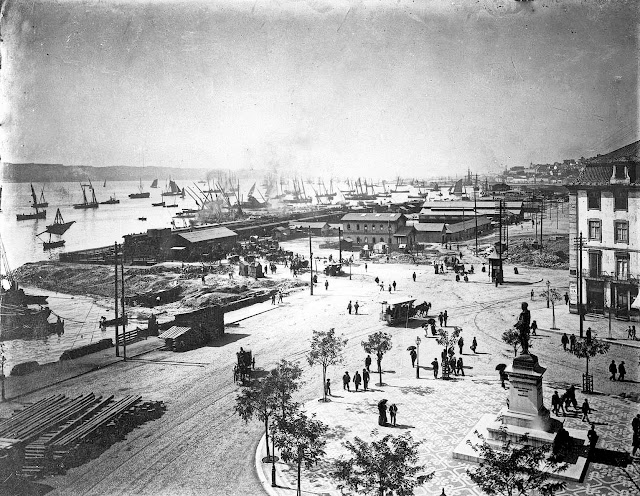 A Journey on the Tagus