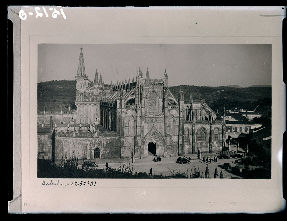 The Metaphor of Threatened Heritage