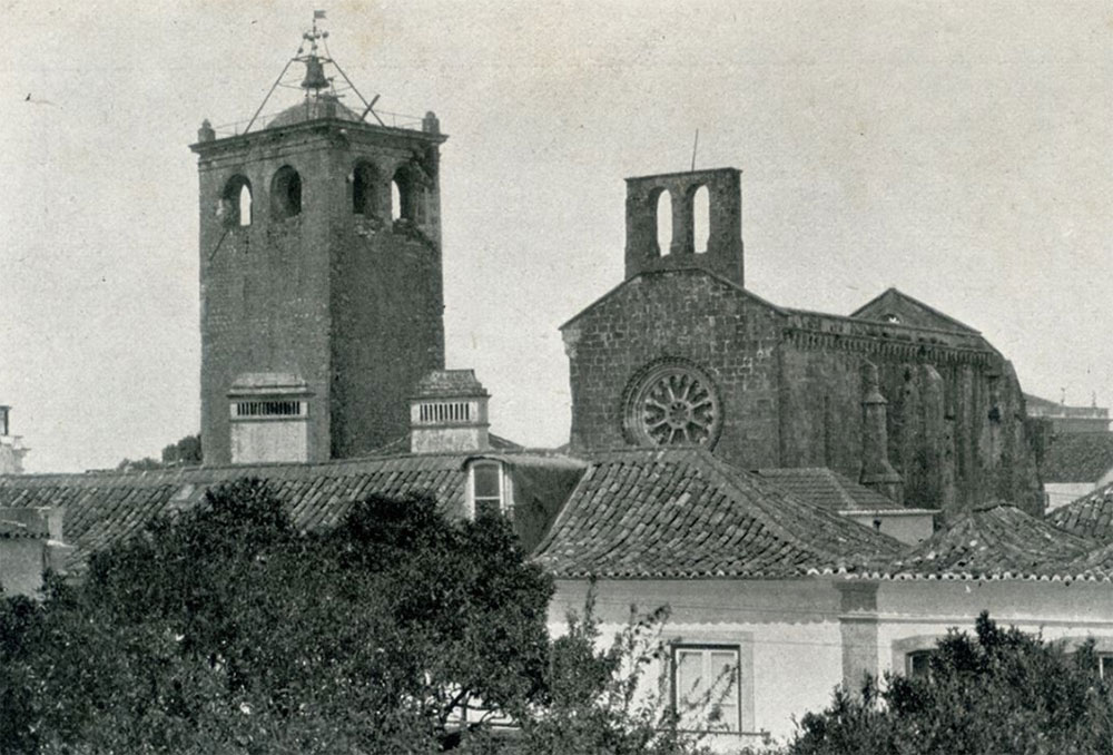 A Torre das Cabaças - Crónica de uma Sobrevivência